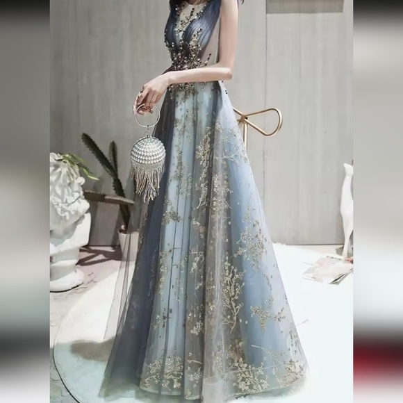 Blue, V Neck, Case Up, Ball Gown - Picture 14 of 16